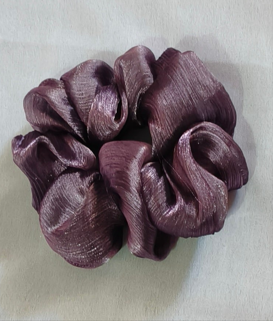 Organza shimmery purple scrunchies